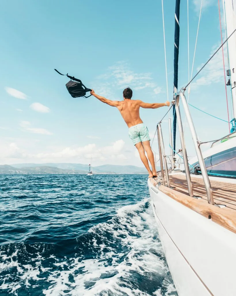What is Unique About Sailing Ships? 5 sailing6